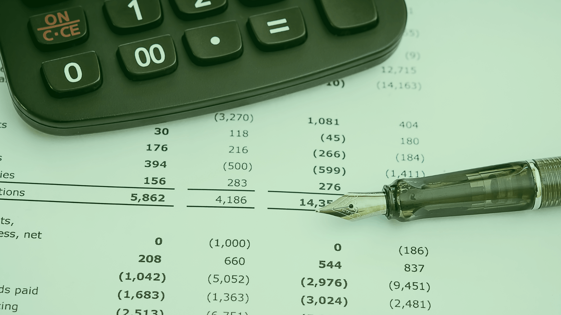 Aandelen analyse software detailpagina met financiële ratio