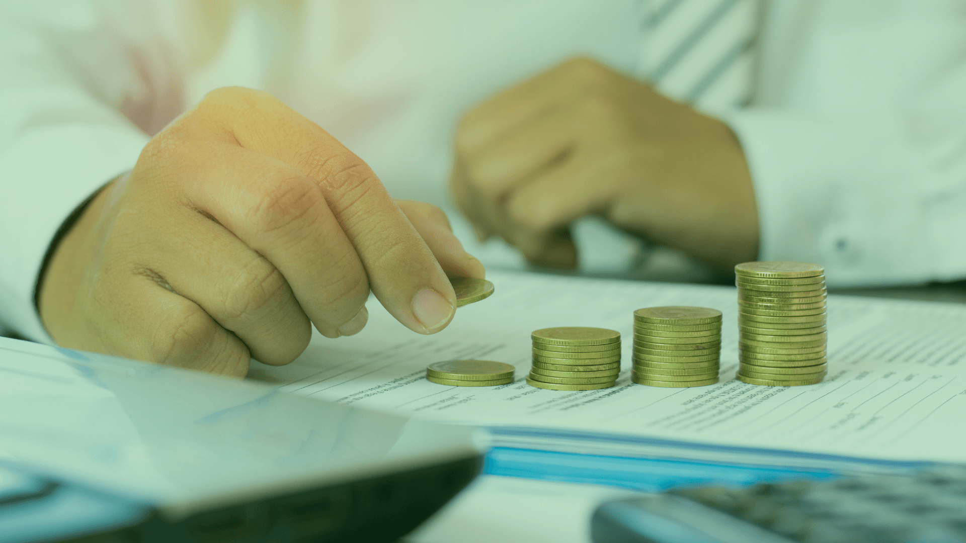 Custom stock screener dividend filter showing payout ratio and dividend growth criteria