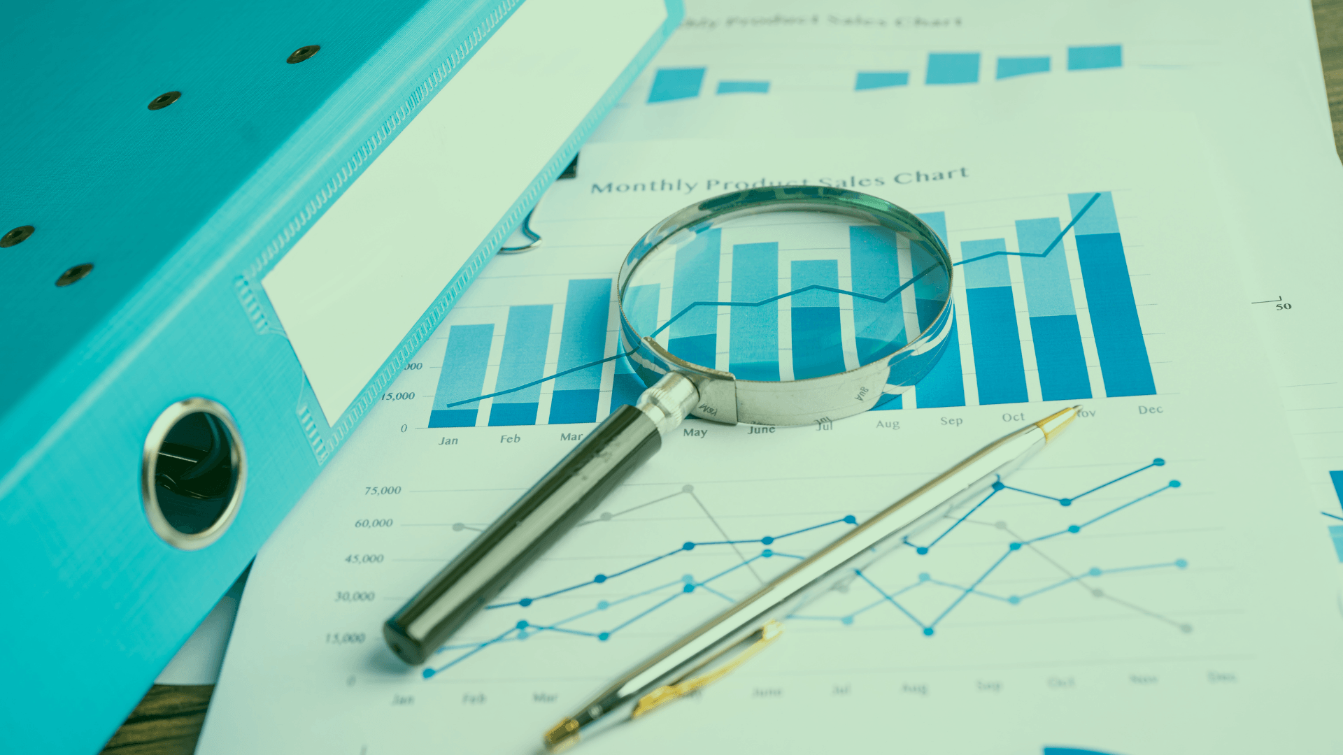 Value investing stock screener applying Benjamin Graham fundamental criteria